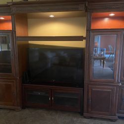 Entertainment Center-free