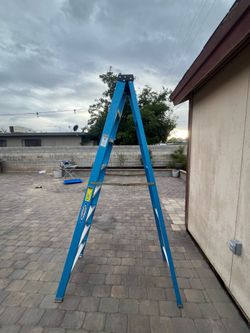 Step ladder