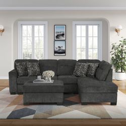 New Sectional With OTTOMAN.  