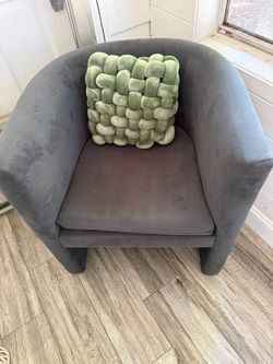 Gray Velvet Barrel Accent Chair x4