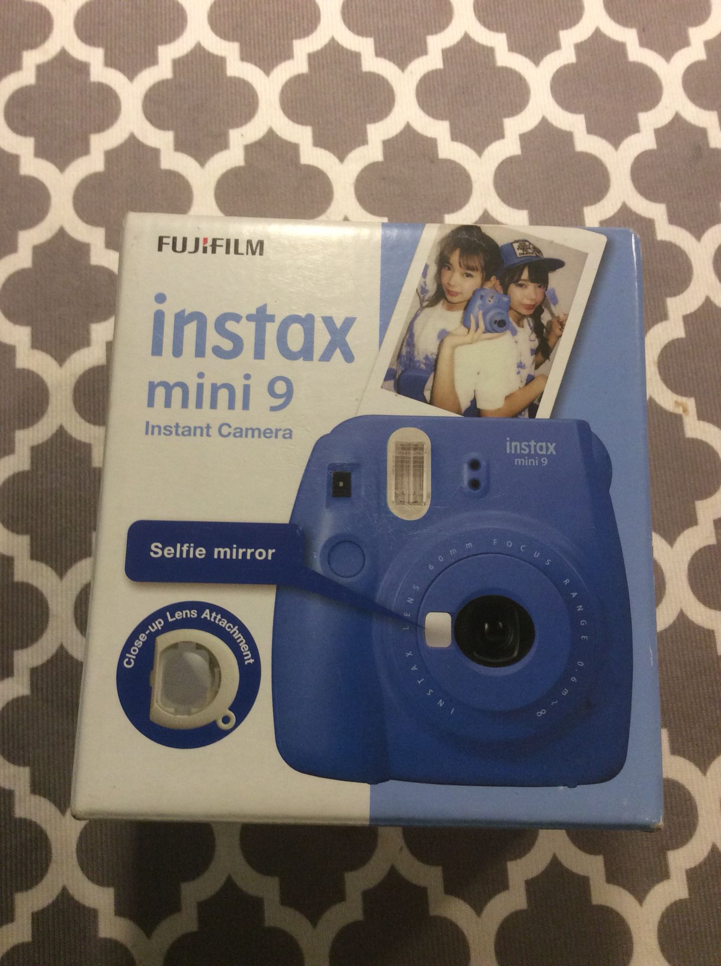 Instax mini 9 FUJIFILM “Polaroid camera”