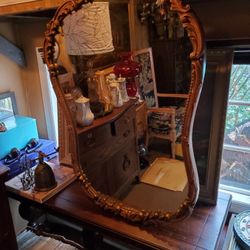 ANTIQUE MIRROR 