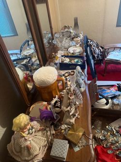 Everything must go sale