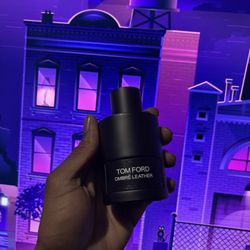 Tom Ford ombré Leather Parfum Spray, Unisex, 3.4fl oz (100ml)