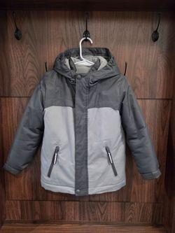 Toddler Boy Winter Coat 5T (fleece lined)