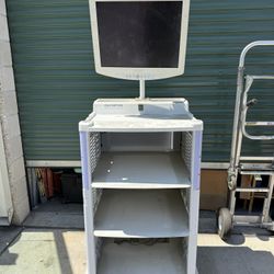 Olympus VM-60 MOBILE Workstation With Sony LMD-2140MD MEDICAL EQUIPMENT 