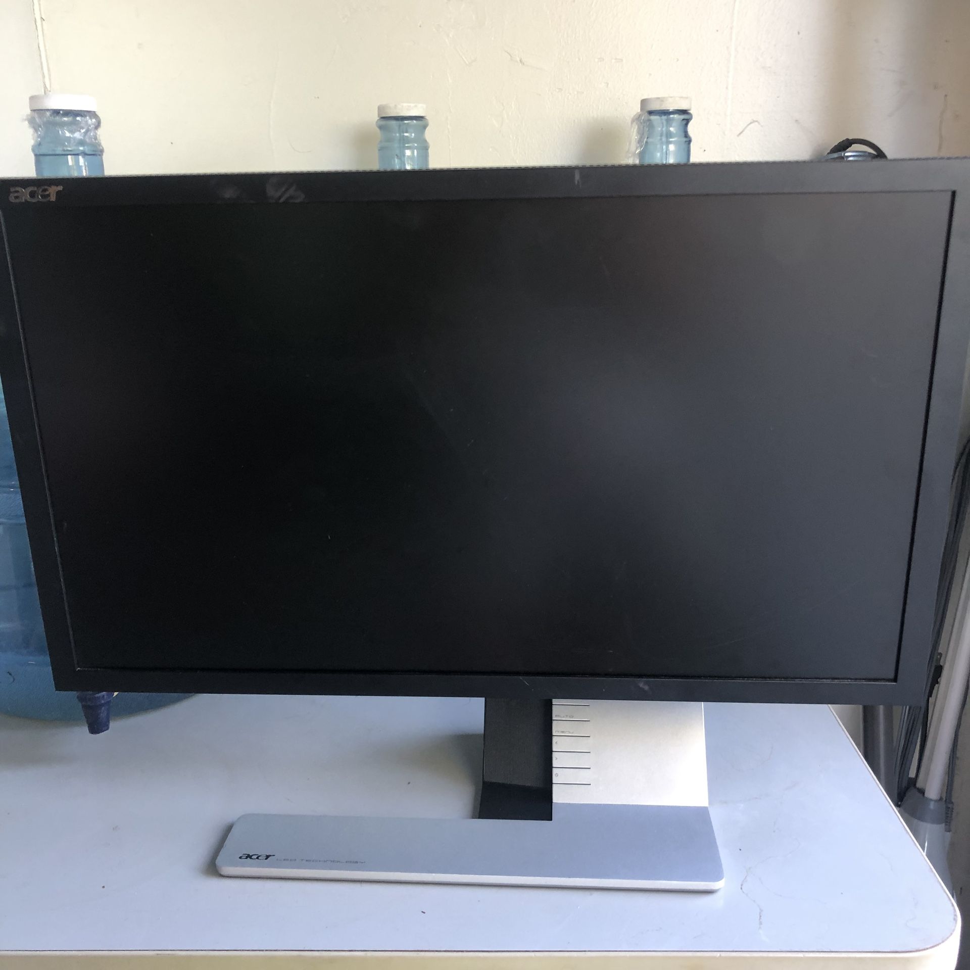 24 inch Acer LED Technology monitor