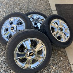 20” Chevy factory 4x4 Rims/tires