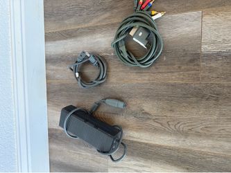 Xbox 360 power cord and tv connection