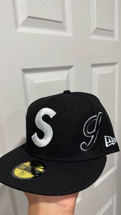Supreme x New Era Hats