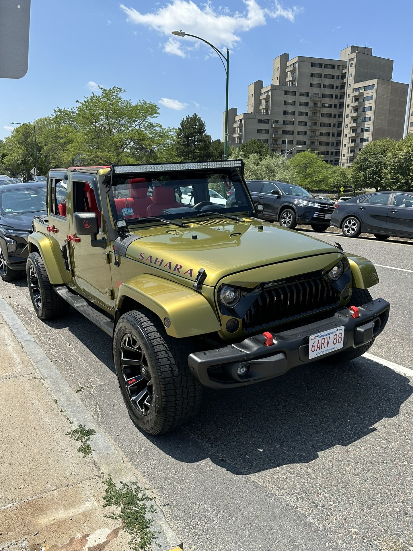 Jeep Wrangler Sahara Trades