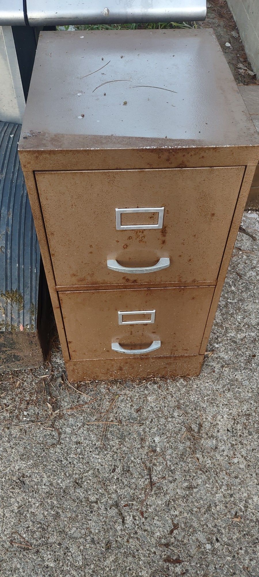 Filing Cabinet 