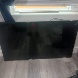 44 Inch Smart TV With Remote Control