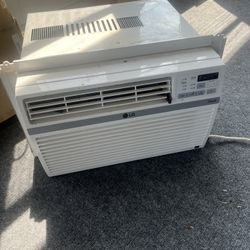 LG 8k Air Conditioner 