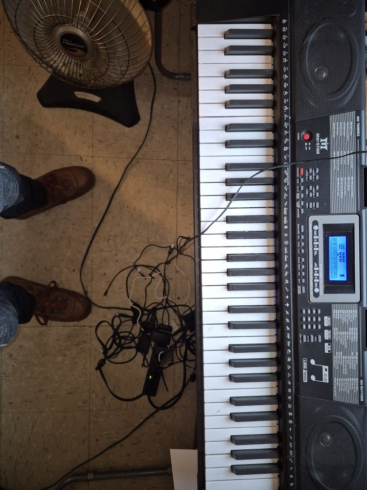 Official Mu Star Keyboard Midi/USB