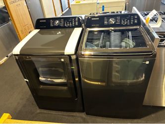 New Samsung and LG washer dryer sets