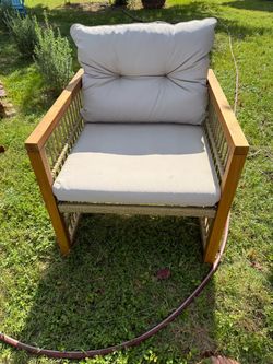 Outdoor Patio Chair set - 2 chairs, 1 table