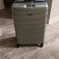 Samsonite Hard shell Check In Luggage Gray Great Condition 