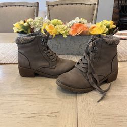Girl Boots - Size 2