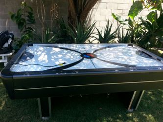7ft air hockey table