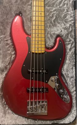 Fender American Ultra II Jazz Bass V