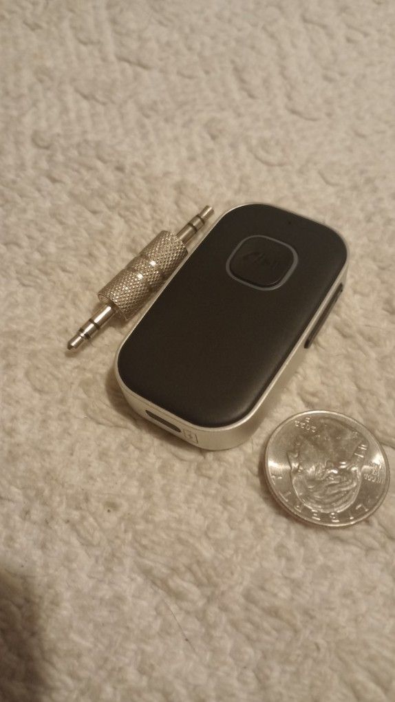 Bluetooth FM receiver To Aux Works Great