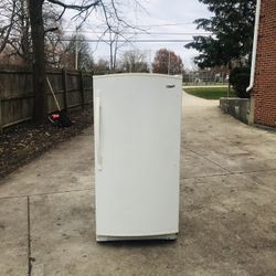 Free Delivery- Whirlpool Frost Free 14 Cu.ft Freezer.