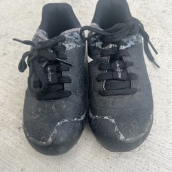 Kids Baseball Cleats - Size 12