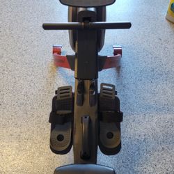 750 Proform Rowing Machine 