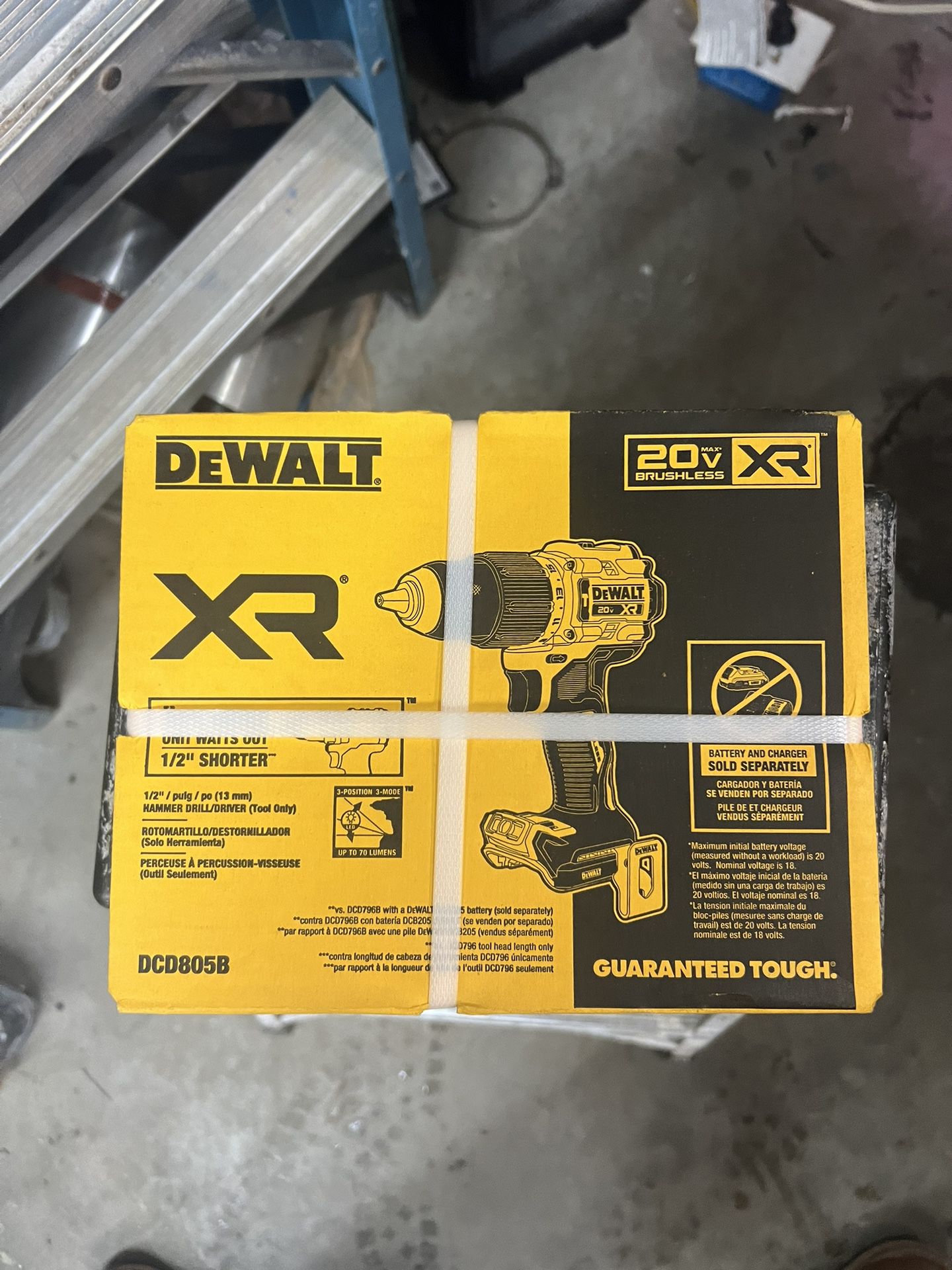 DEWALT DCD805 20V Max XR Brushless Cordless 1/2 in. Hammer Drill