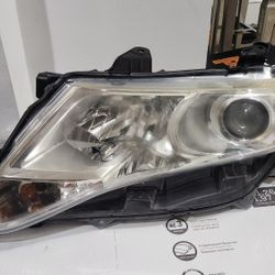 Toyota Venza Headlights