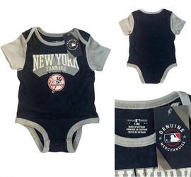 New York Yankees Baby Onesie 12M
