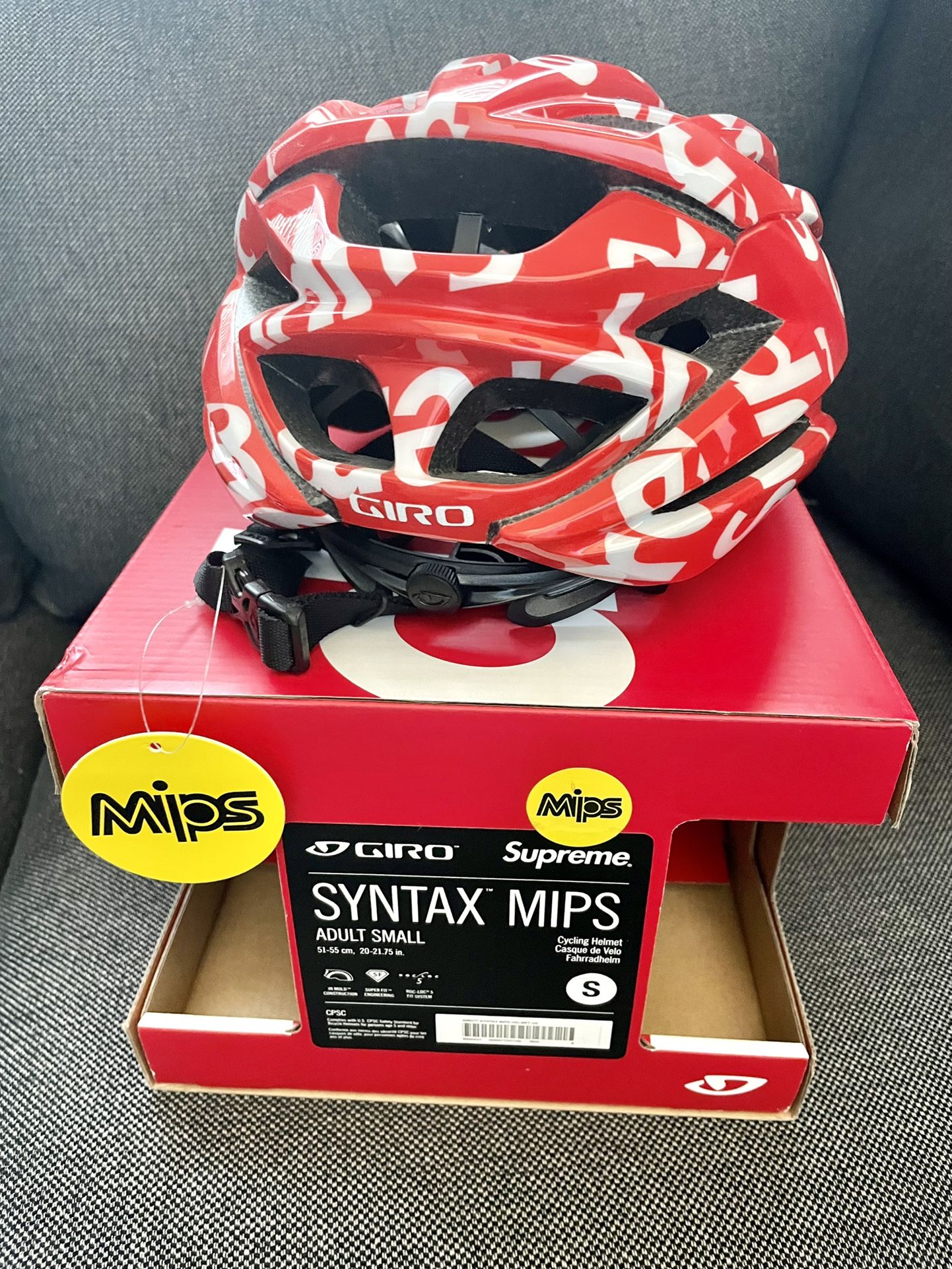 Supreme Giro Syntax MIPS Bike Helmet Red Small SS20