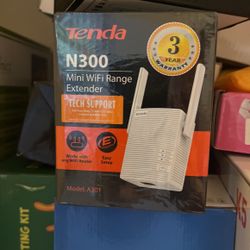 Mini WiFi Range Extender