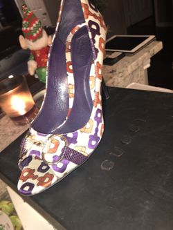 Gucci shoes