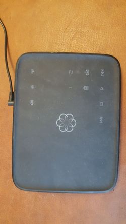 Cordless phone base station / VoIP phone base station