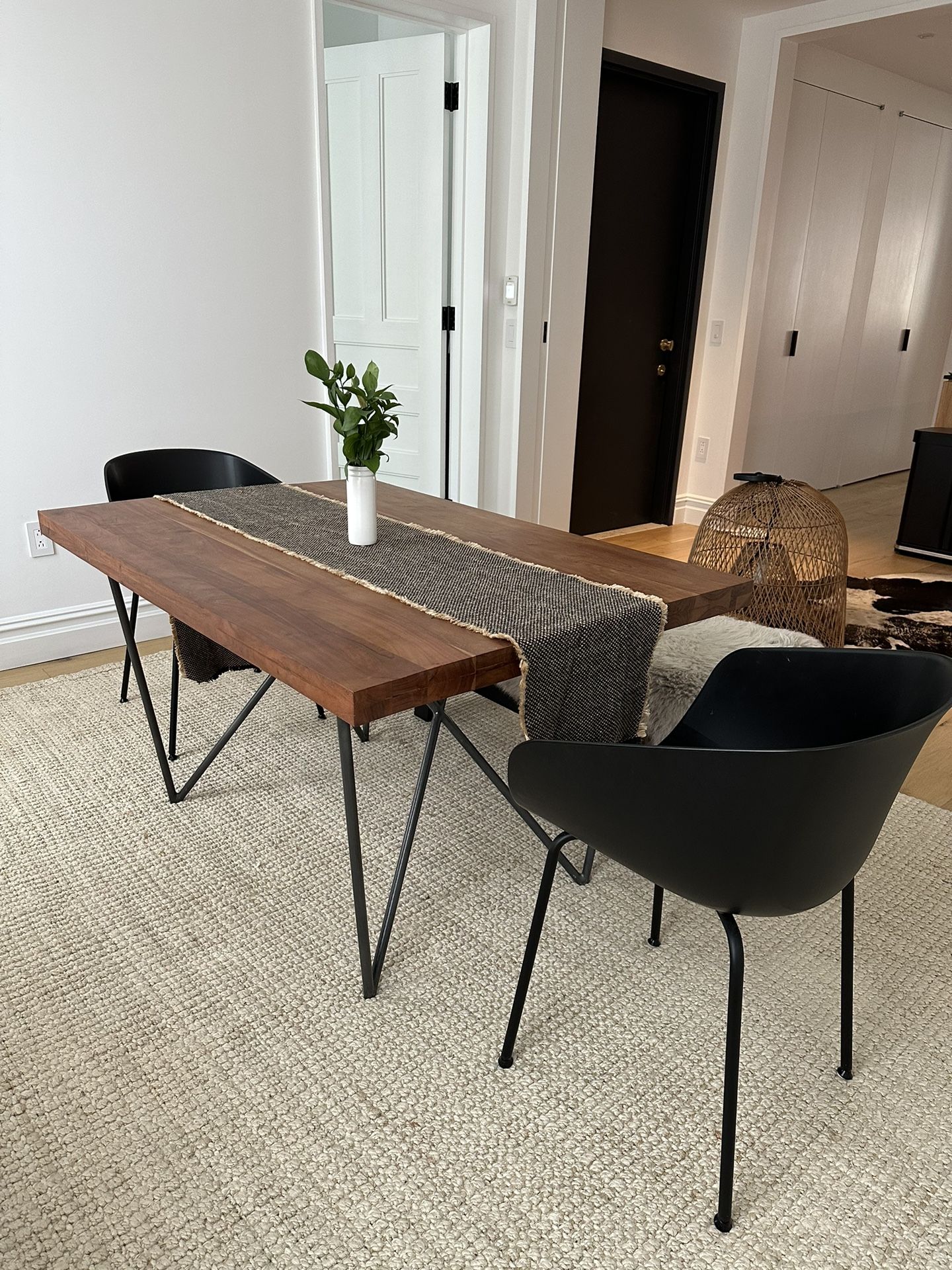 Dylan acacia 2024 dining table