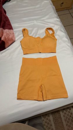 Women’s two-piece workout set
