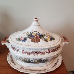 Casserole And Serving Platter 
