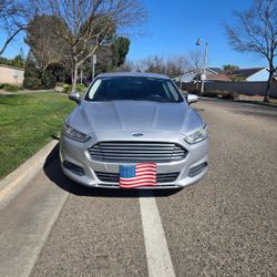 2013 Ford Fusión