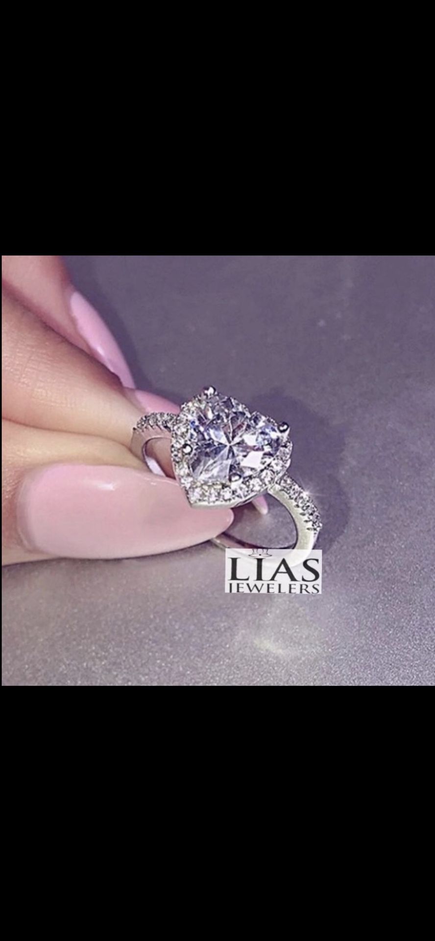 New 18k White Gold Engagement Ring