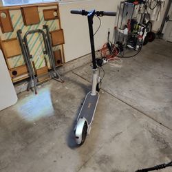 ninebot max g30lp electric scooter