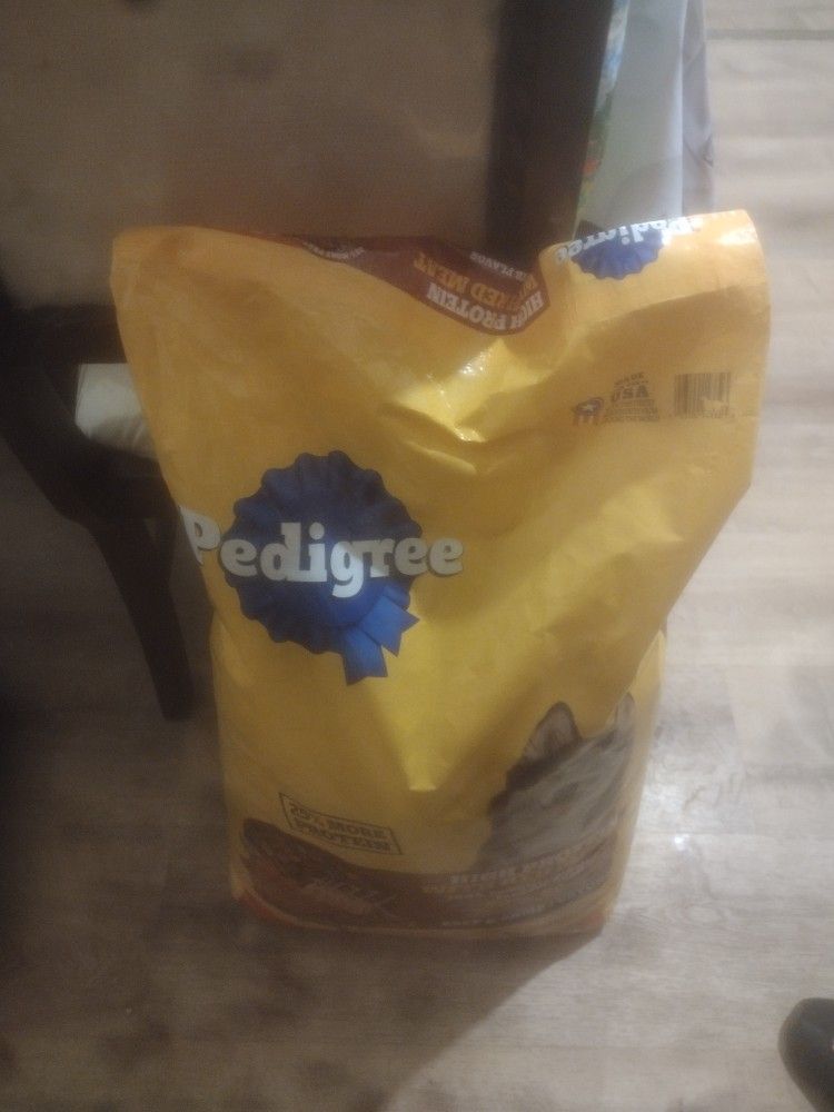 Pedigree Dog Food 44lbs