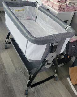 Baby Bassinet - Price Firm