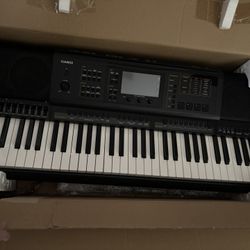 Casio MZ- X300 Digital Keyboard. 