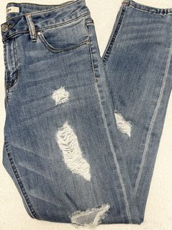 Charlotte Russe Refuge Straight Leg Stretch Jeans Size 8 - Excellent Preloved Condition