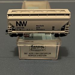 Atlas N Scale ACF 2 Bay Centerflow - Norfolk & Western