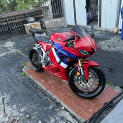 2021 CBR600 RR