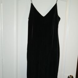 Black XL Velvet Dress