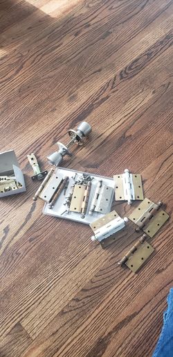 Lock and hinges